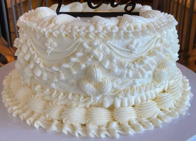 vintage style wedding cake 2024