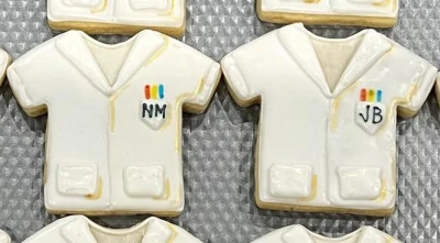 Elementary science fair cookies - lab coats
